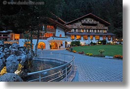 images/Europe/Switzerland/Kandersteg/WaldHotelDoldenhorn/hotel-facade-04.jpg