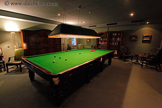 snooker-table-01.jpg