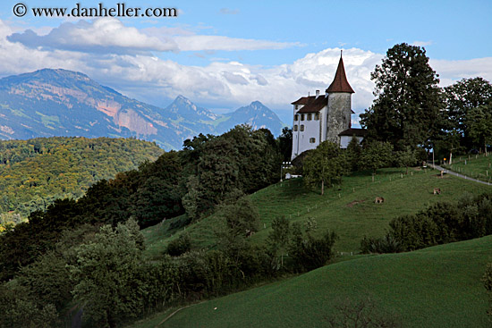 castle-on-hillside-02.jpg