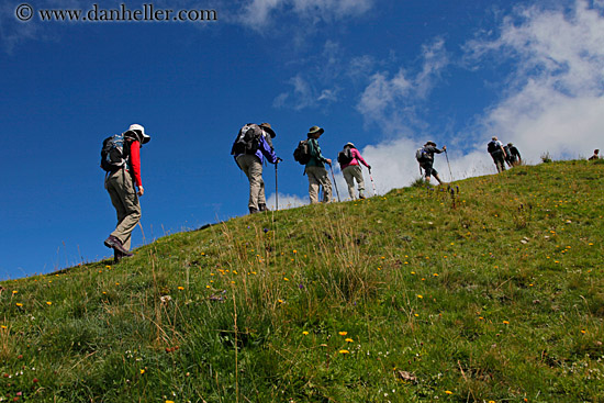 hiking-uphill-in-fog-06.jpg