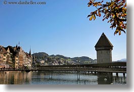 images/Europe/Switzerland/Lucerne/Town/river-bridge-n-tower-10.jpg