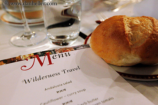 wilden-mann-menu-n-bread-01.jpg