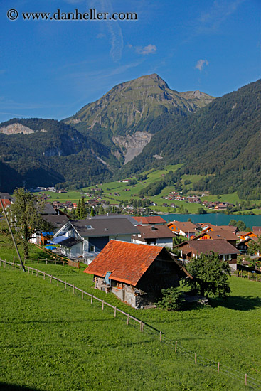 lungern-river-n-mtn-05.jpg