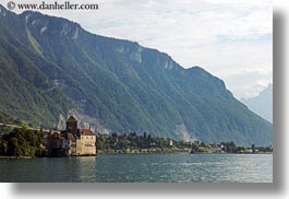 images/Europe/Switzerland/Montreaux/ChateauDeChillon/chateau-de-chillon-n-lake-geneva-02.jpg