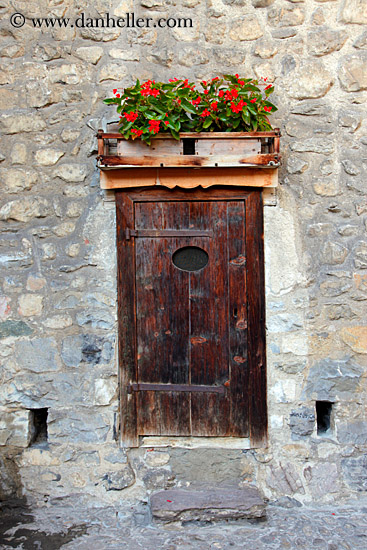 ornate-door-05.jpg