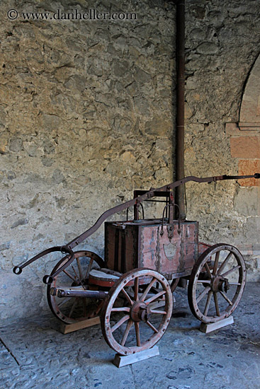 wheeled-cart-02.jpg