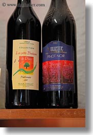 images/Europe/Switzerland/Montreaux/Villette/allain-chollet-wine-bottles-03.jpg