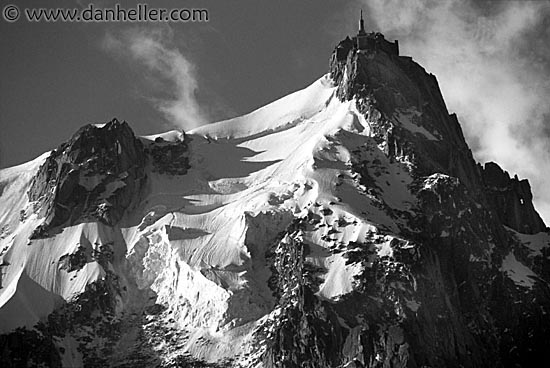 mt-blanc-massif-2-bw.jpg