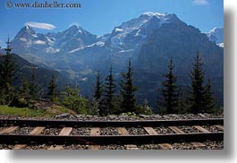 images/Europe/Switzerland/Murren/Scenics/train-tracks-n-mtn-03.jpg