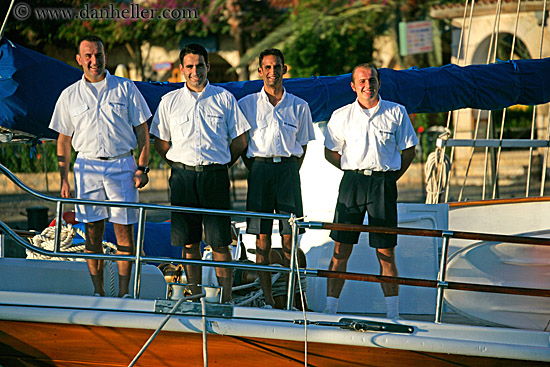 cevri_hasan_v-crew-5.jpg