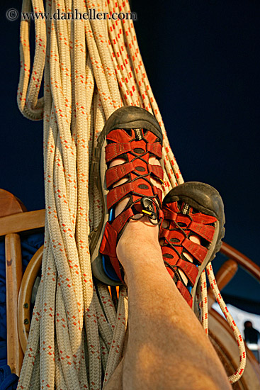 feet-n-rope.jpg