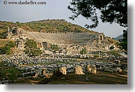 images/Europe/Turkey/Ephesus/ephesus-theater.jpg