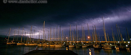 harbor-lightning-storm-4.jpg
