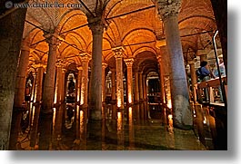 images/Europe/Turkey/Istanbul/BasilicaCistern/arches-n-pillars-4.jpg