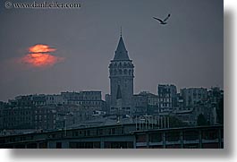 images/Europe/Turkey/Istanbul/Cityscape/galata-tower-n-sunset-1.jpg