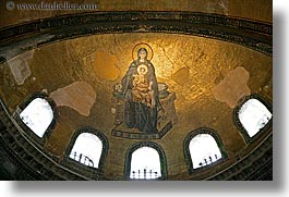 images/Europe/Turkey/Istanbul/HagiaSophiaChurch/jesus-fresco-gold-leaf-1.jpg
