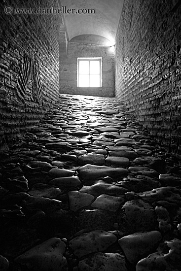 stone-hallway-window-light-2.jpg
