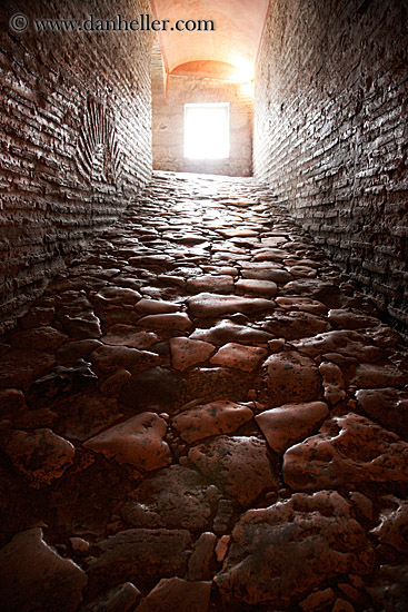 stone-hallway-window-light-3.jpg