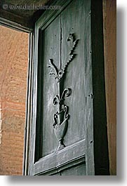 images/Europe/Turkey/Istanbul/HagiaSophiaChurch/wood-etching-on-door.jpg