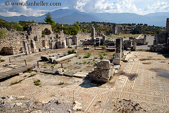 roman-mosaic-ruins-1.jpg