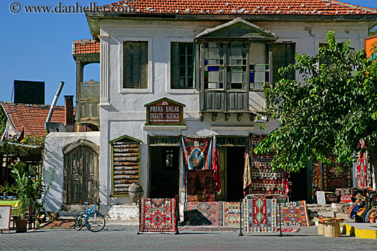 rug-store.jpg