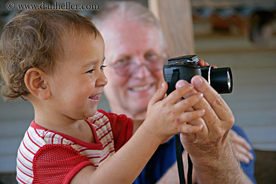 man-toddler-digital-camera-3.jpg