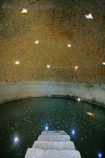 roman-cistern-4.jpg
