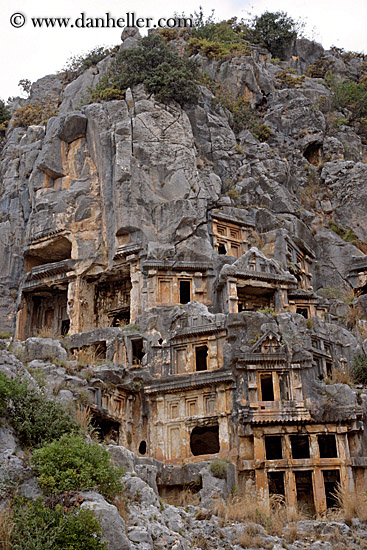 old-myra-cave-tombs-5.jpg