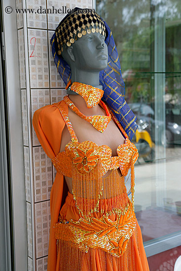 turkish-mannequin-3.jpg