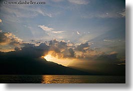 images/Europe/Turkey/OceanScenics/ocean-sunset-n-clouds-02.jpg