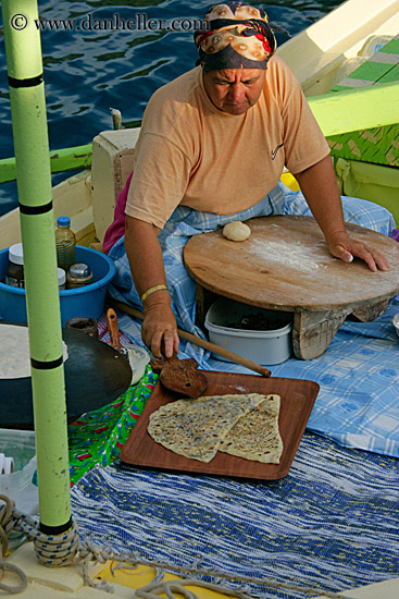 woman-making-crepes-on-boat-3.jpg