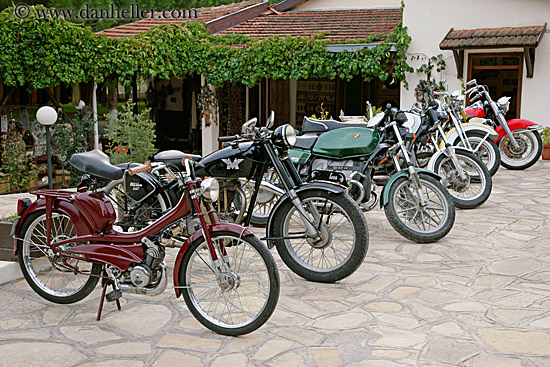 collectible-motorcycles-2.jpg