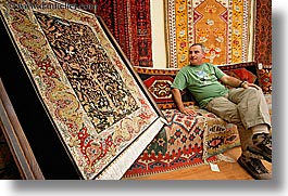 images/Europe/Turkey/TurkmenRugs/mahmut-n-rugs-3.jpg