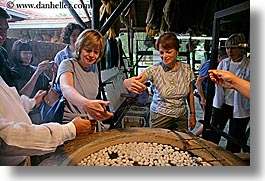 europe, horizontal, silk, tourists, turkeys, turkmen rugs, vats, womens, photograph