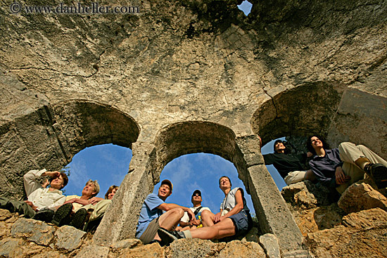 tour-group-n-arch-window-ruins-2.jpg