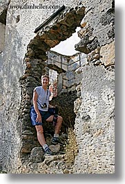 architectural ruins, cameras, europe, posing, rose drew garland, roses, tourists, turkeys, vertical, womens, photograph
