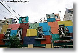 images/LatinAmerica/Argentina/BuenosAires/LaBoca/Art/balcony-mannequins-06.jpg