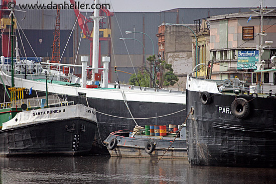 la-boca-boats-2.jpg