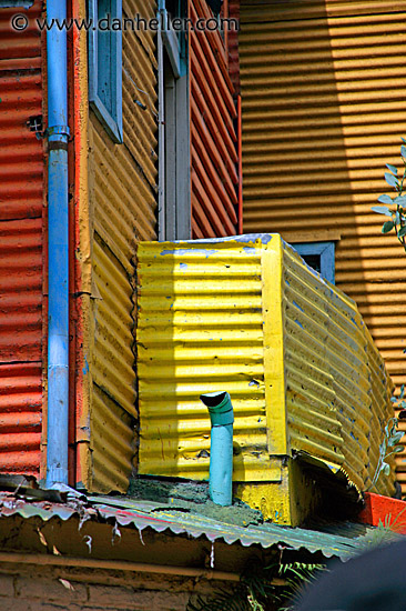 corrugated-metal-1.jpg