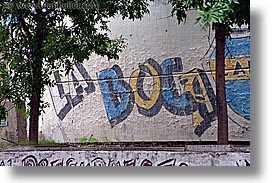 images/LatinAmerica/Argentina/BuenosAires/LaBoca/PaintedTown/la-boca-mural-5.jpg