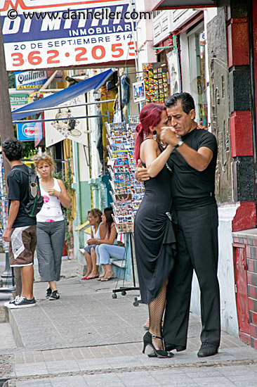 tango-dancers-3b.jpg