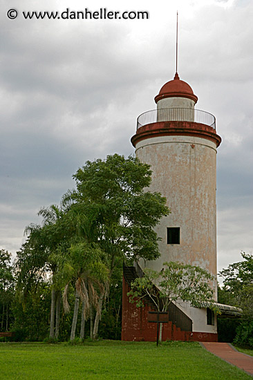 light-house-1.jpg