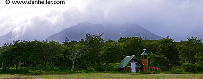 small-church-pano.jpg