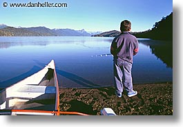 images/LatinAmerica/Chile/Lakes/kid-fishing.jpg