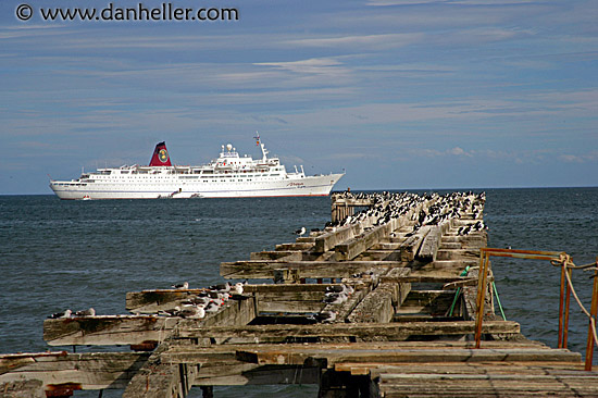 mona-lisa-cruise-ship.jpg