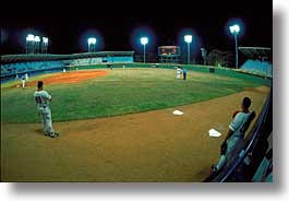 images/LatinAmerica/Cuba/Baseball/bball-g.jpg