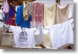 images/LatinAmerica/Cuba/Elian/elian-laundry.jpg