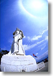 images/LatinAmerica/Cuba/Havana/statue.jpg