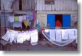 images/LatinAmerica/Cuba/Laundry/laundry-d.jpg