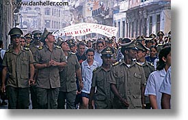 images/LatinAmerica/Cuba/Parade/parade-11.jpg